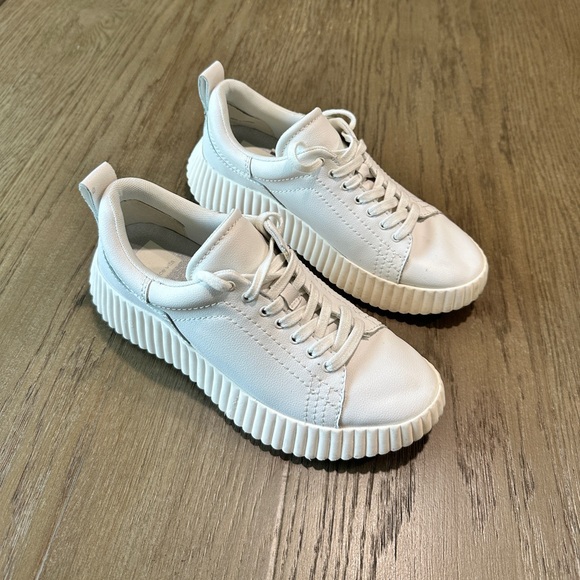 Dolce Vita Shoes - dolce vita Leather Platform Sneakers Size 7 White